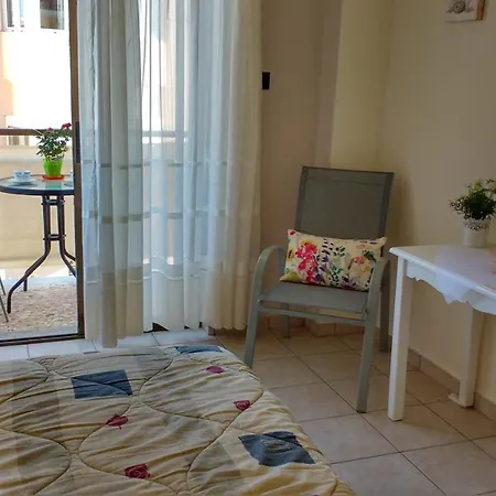 Elita Beachside Apartment Chania (Crete)